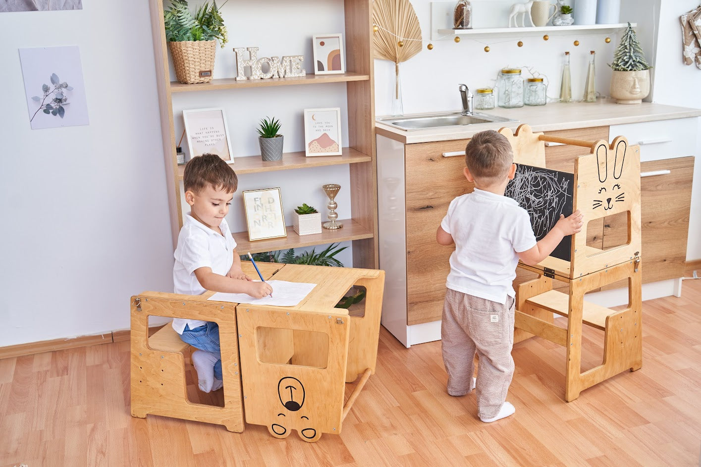 3 în 1: Turn de bucătărie, masă și scaun All-in-One (ursuleț)